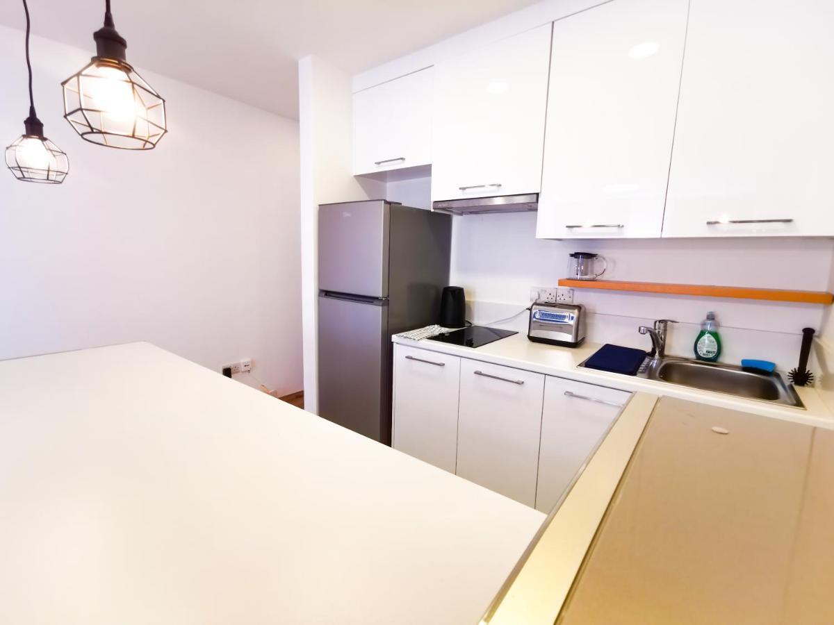 Citycenter Boutique Apartment Larnaca Ngoại thất bức ảnh